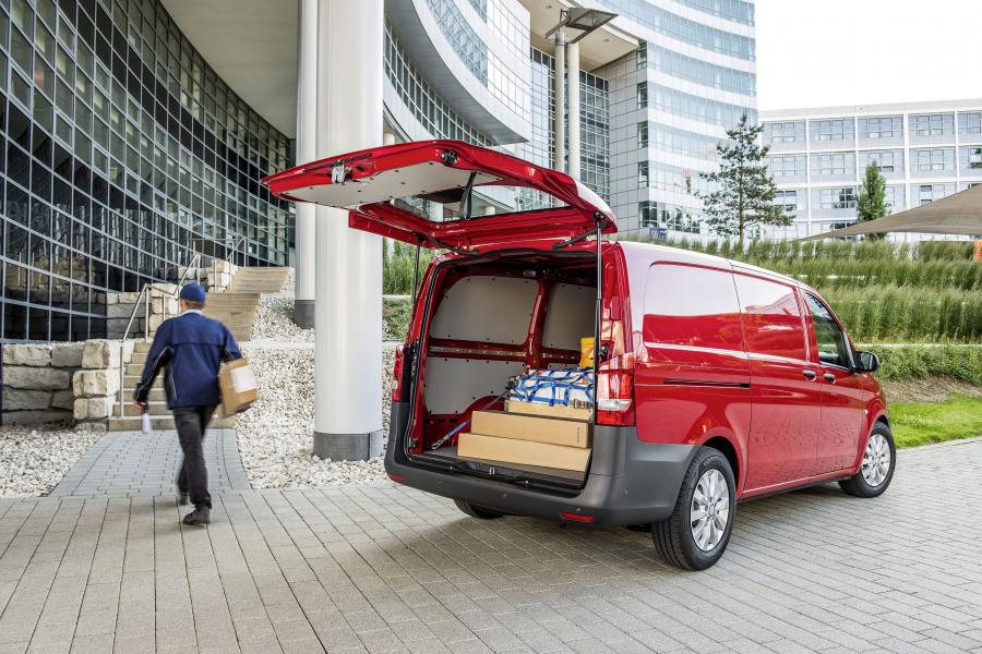 Mercedes-Benz Vito Panel Van 2014 года  (фото 8 из 45)
